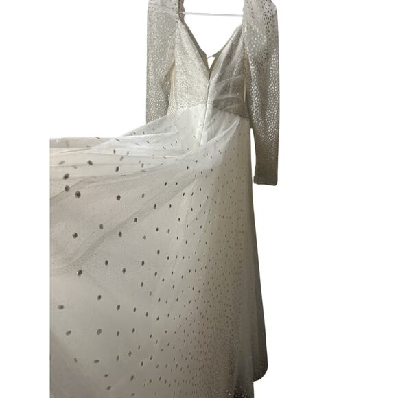 Monica Loretti Wedding Dress Style #8188 SZ 12 White With Sheer Sleeves - Picture 15 of 16